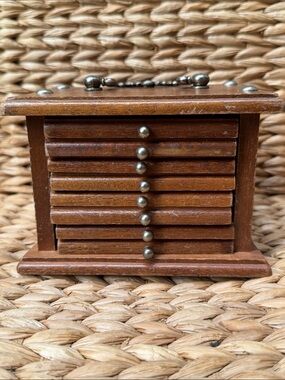 Vintage 70s 80s Gilbert Price Products Wooden Coaster Set of 8 with Holder